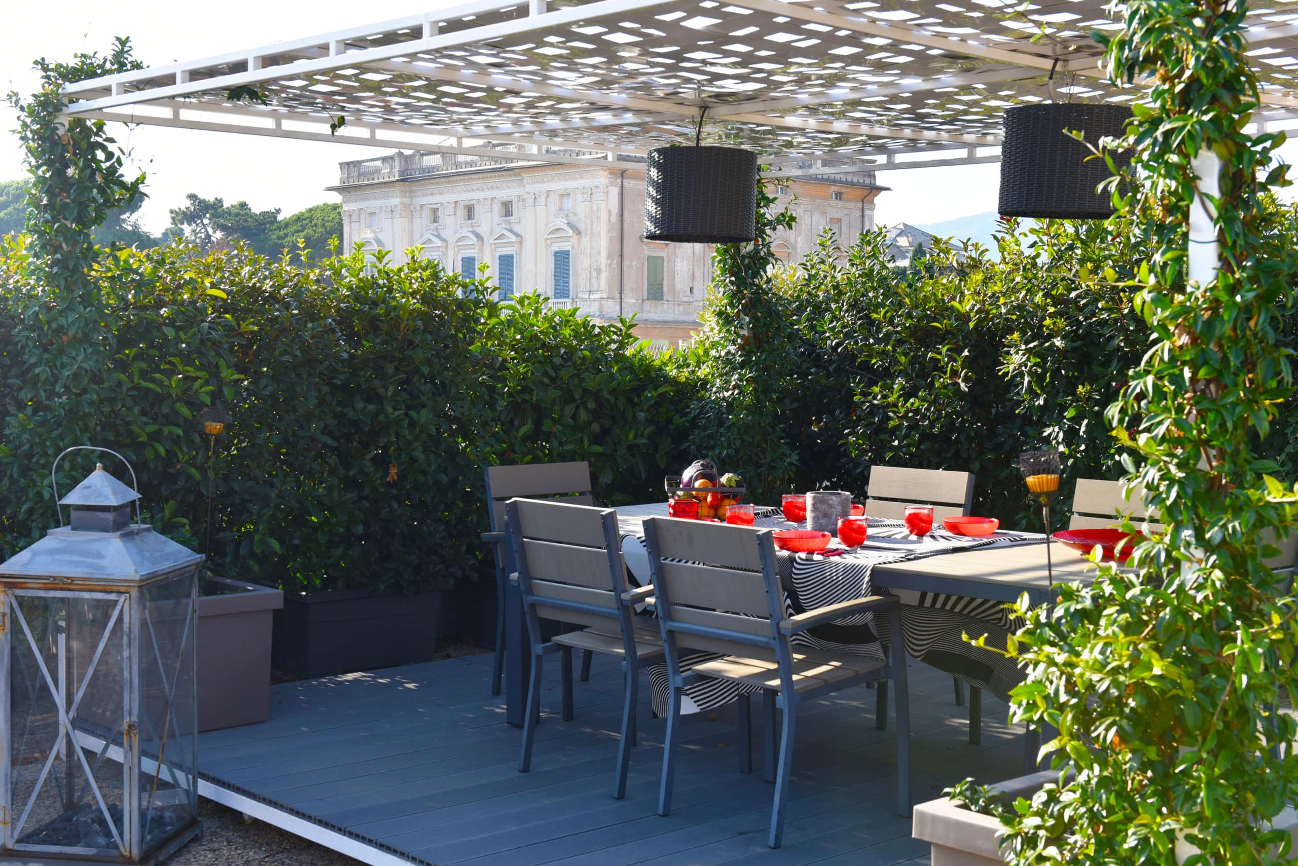 terrazzo con gazebo